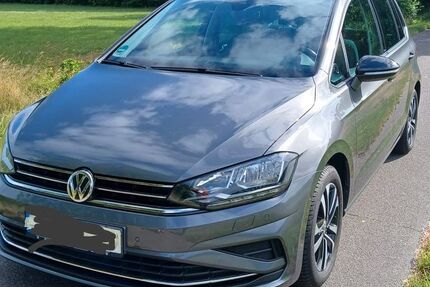 VW Golf Sportsvan 86.000 km 13.900 &euro; Heidmoor bei Bad Bramstedt 24632