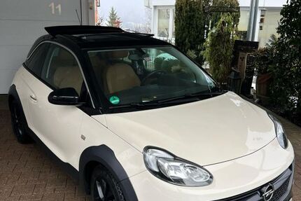 Opel Adam 83.000 km 9.900 &euro; München 80637