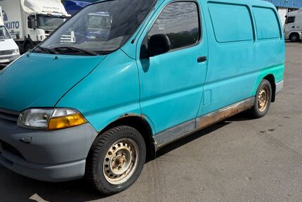 Toyota Hiace 320.000 km 4.690 &euro; Sottrum 27367