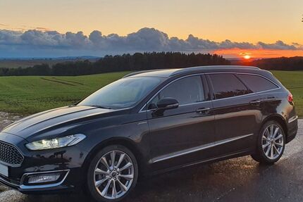 Ford Mondeo 98.000 km 17.900 &euro; Döbeln 04720