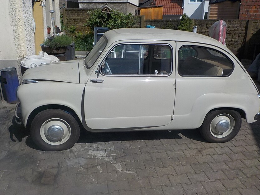 Fiat 600 4.770 km 30.000 € Gundelsheim 74831