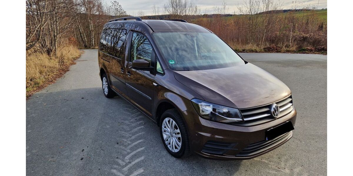 VW Caddy Maxi 129.000 km 20.590 &euro; Auerbach 08209
