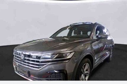 VW Touareg 30.889 km 55.990 € Bochum 44892
