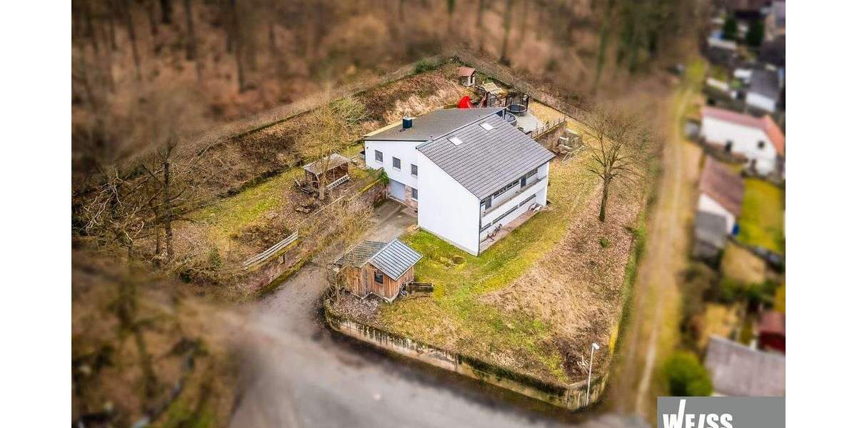 Einfamilienhaus Gemünden am Main Wernfeld - 8 Zimmer, 243 m&sup2;, 635.000&euro; | Angebot:25703508