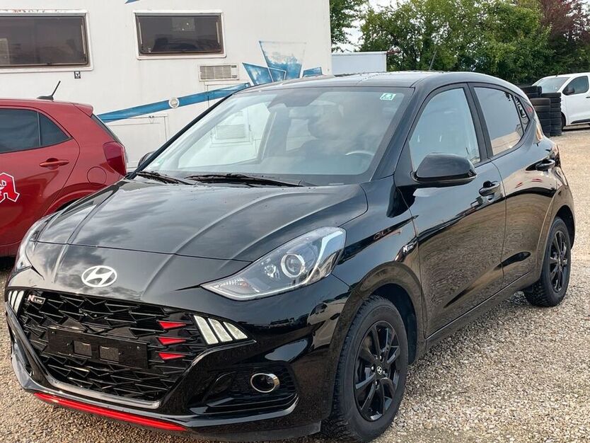 i10
