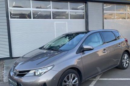 Toyota Auris 135.000 km 10.100 &euro; Friedrichsdorf 61381