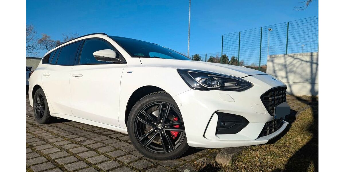 Ford Focus 94.500 km 16.800 &euro; Rosenberg 73494