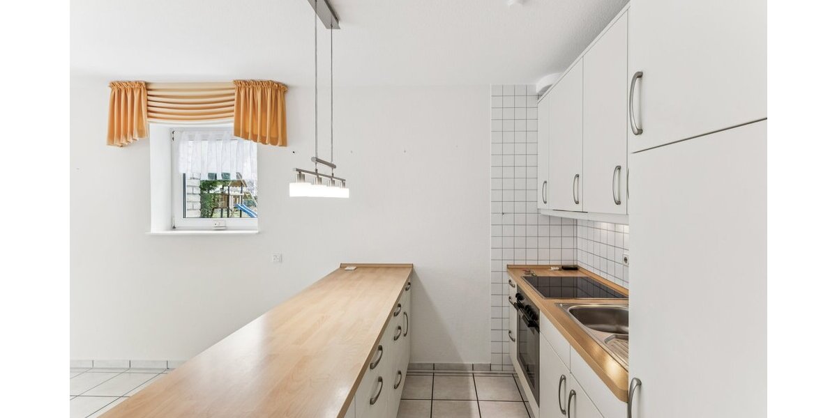 Sofort frei: Gepflegte 2-Zimmer-Erdgeschosswohnung mit großem Balkon & Tiefgaragenstellplatz - Erdgeschoßwohnung Bad Sassendorf | Angebot:25851708