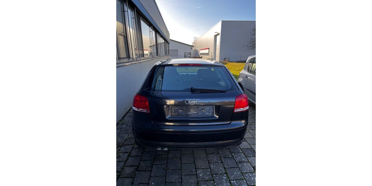 Audi A3 210.000 km 1.500 &euro; Wurmlingen 78573