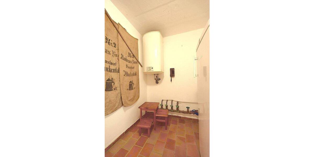 Mehrfamilienhaus, Wohnhaus Ellwangen (Jagst) Neunheim - 1 Zimmer, 259 m&sup2;, 693.500&euro; | Angebot:26797628