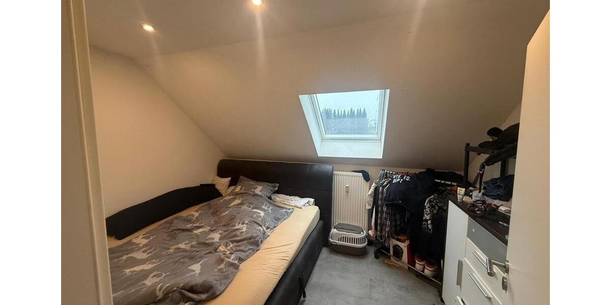 2ZKB Wohnung (45qm) im Dachgeschoss (2. OG) von Hüttersdorf 2 zimmer