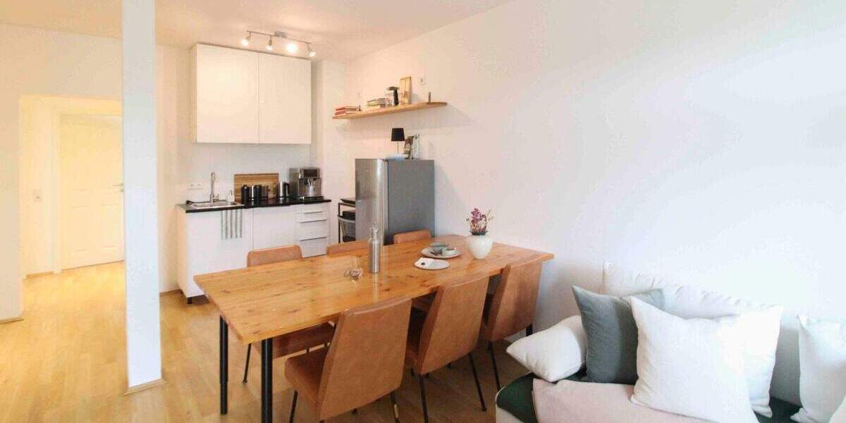 Vermietete 3 Zimmer mit Balkon und Gartenanteil in ruhiger Lage - Denkmalgeschützt 3 zimmer