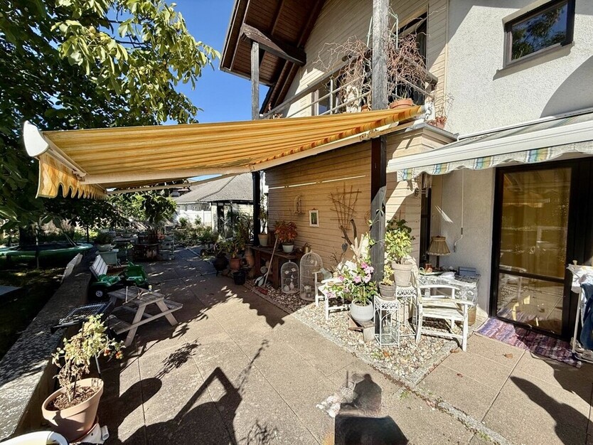 HORN IMMOBILIEN++ Neubrandenburg, tolles Architektenhaus mit 5 Zimmern, EBK, Keller und Carport 5 zimmer