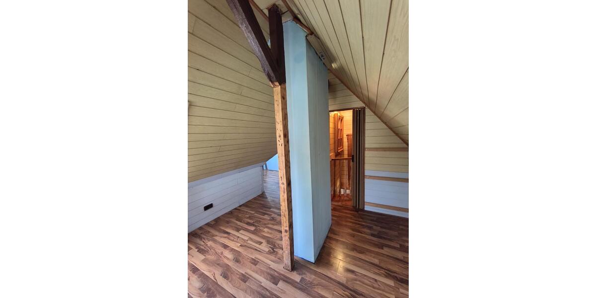 Doppelhaushälfte Wi.-Igstadt (Dachterrasse, Kachelofen, Wallbox) 4 zimmer