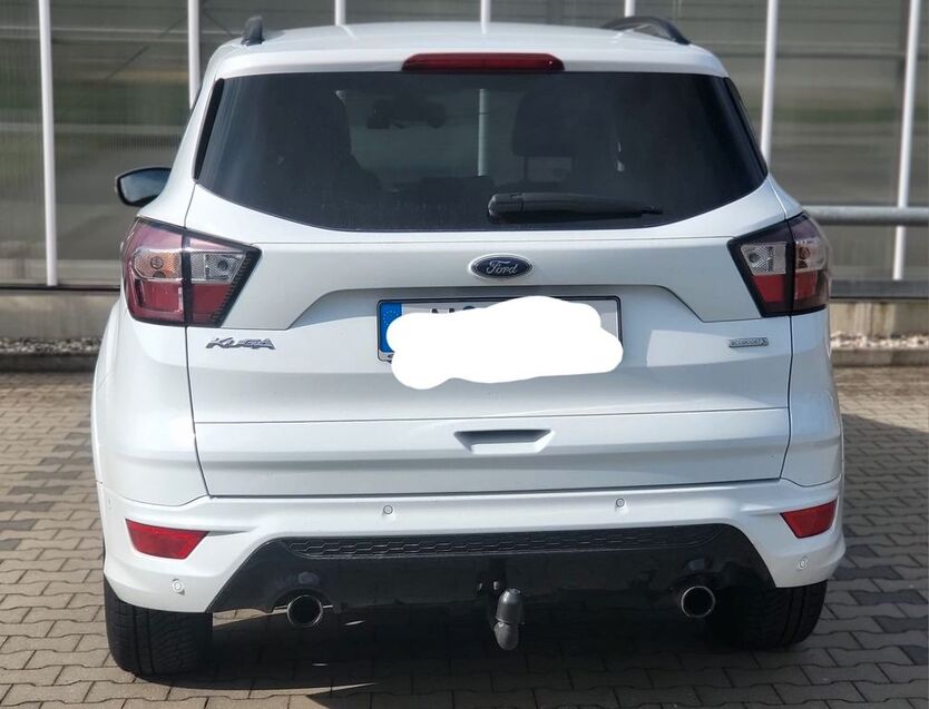 Ford Kuga 125.000 km 13.999 € Reichenschwand 91244