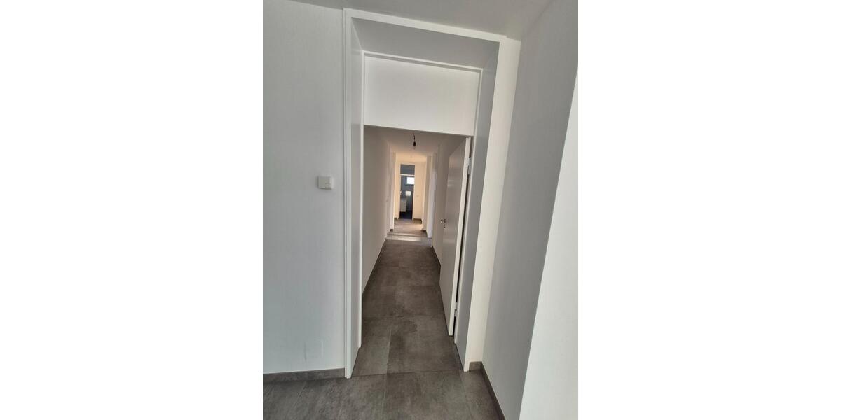 Erdgeschoßwohnung Lorsch - 5 Zimmer, 173 m&sup2;, 2.200&euro; | Angebot:24597326