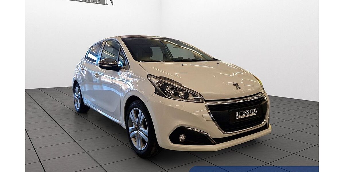 Peugeot 208 113.000 km 5.999 &euro; Albstadt 72459