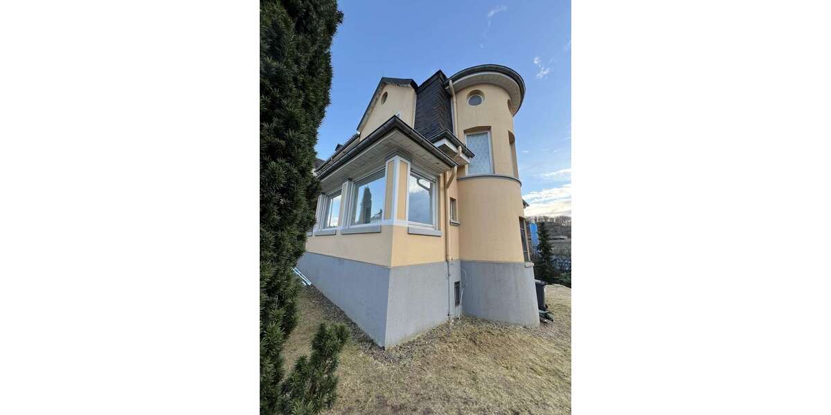 Einfamilienhaus Jünkerath - 8.5 Zimmer, 195 m&sup2;, 1.300&euro; | Angebot:27150976