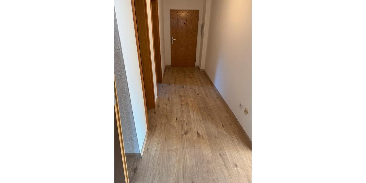 Erdgeschoßwohnung Burglengenfeld - 3 Zimmer, 81 m&sup2;, 800&euro; | Angebot:26409160