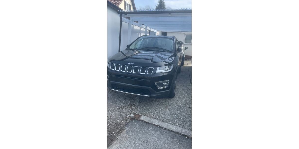 Jeep Compass 124.000 km 13.900 &euro; Tutzing 82327