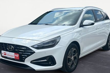 Hyundai i30 55.552 km 17.990 &euro; Brühl 68782
