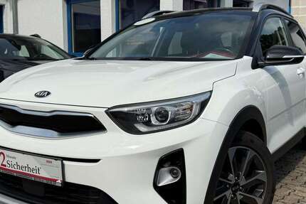 Kia Stonic 63.000 km 13.749 € Gummersbach 51645