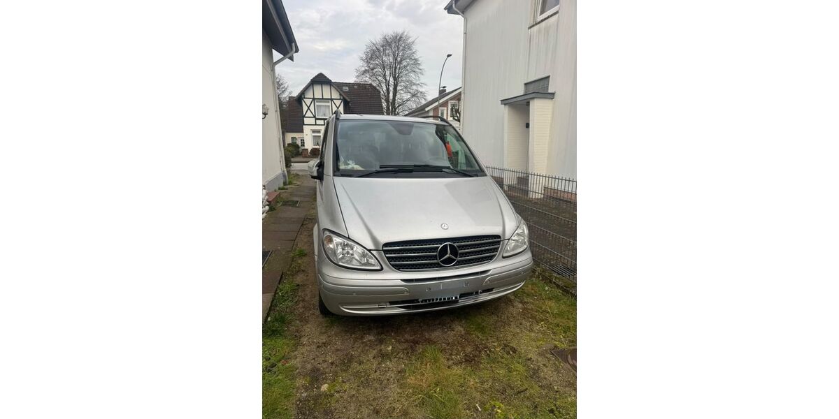 Mercedes-Benz Viano 222.500 km 9.050 &euro; Elmshorn 25337