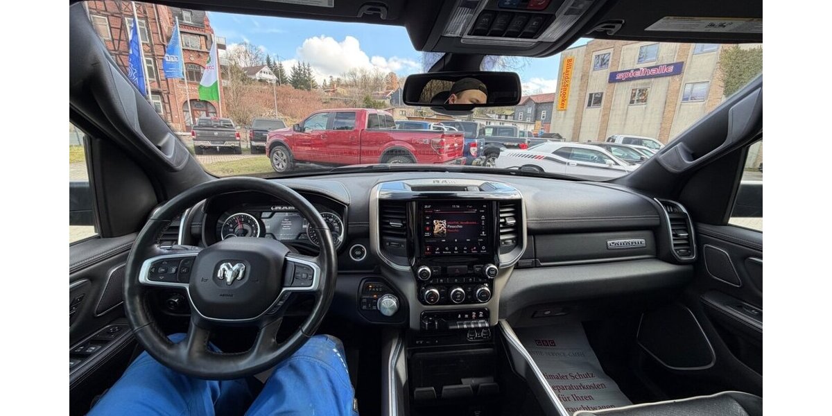 Dodge RAM 1500 Hemi Laramie