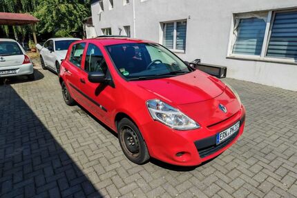 Renault Clio 74.400 km 4.500 &euro; Erkelenz 41812