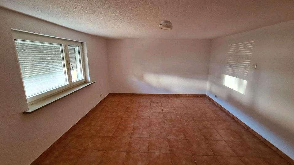 Mehrfamilienhaus, Wohnhaus Künzell - 19 Zimmer, 192 m&sup2;, 285.000&euro; | Angebot:26847318