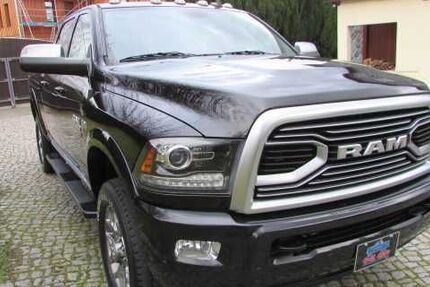 Dodge RAM 147.000 km 39.990 &euro; Großfahner 99100