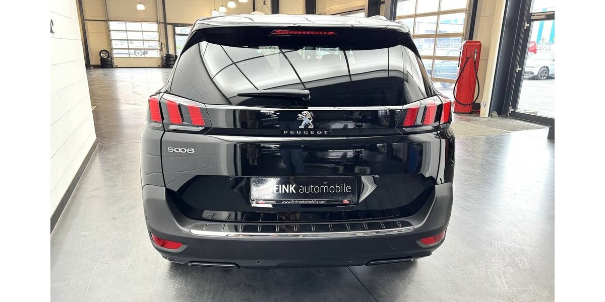 Peugeot 5008 Blue HDI 130 Allure Pack 1.Hand Carplay 52.400 km 23.870 &euro; Lich 35423