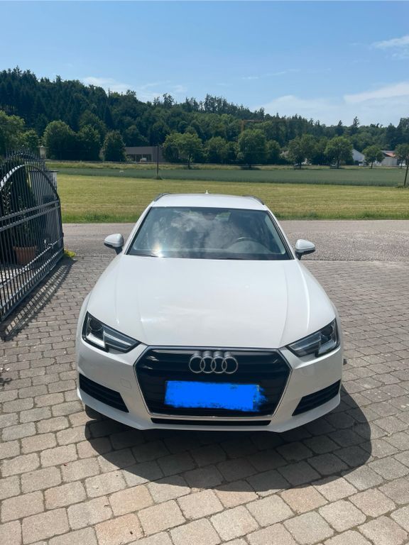 Audi A4 83.000 km 18.800 € Eching 84174