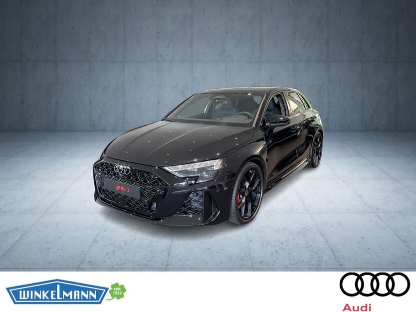 Audi RS3 2.100 km 86.055 € Soltau 29614