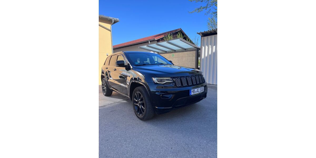 Jeep Grand Cherokee 139.900 km 22.500 &euro; Holzkirchen 83607