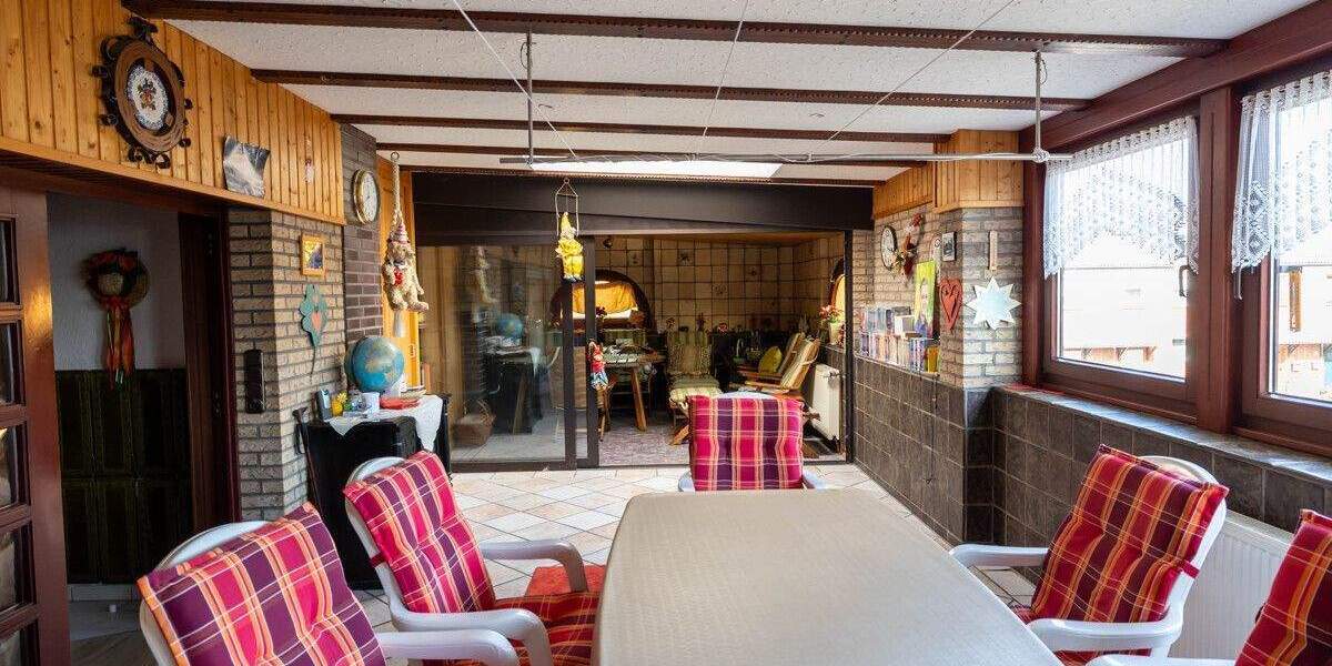 Etagenwohnung Delmenhorst Hasport/Annenheide - 4 Zimmer, 178 m&sup2;, 163.000&euro; | Angebot:25700036