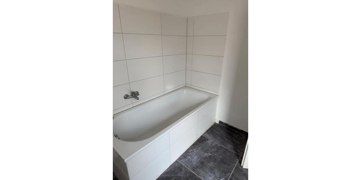 Reihenhaus Schöningen - 14 Zimmer, 175 m&sup2;, 169.000&euro; | Angebot:25795068