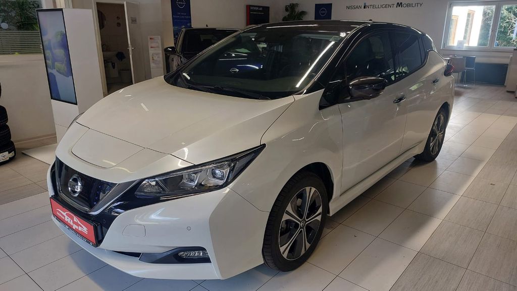 Nissan Leaf 60.305 km 16.800 &euro; Ruhpolding 83324