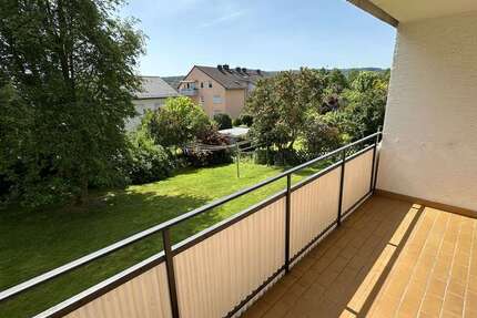 Wohnung Taunusstein - 3 Zimmer, 68 m&sup2;, 690&euro; | Angebot:27083508