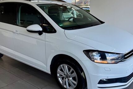 VW Touran 119.000 km 20.790 &euro; Braunschweig 38116