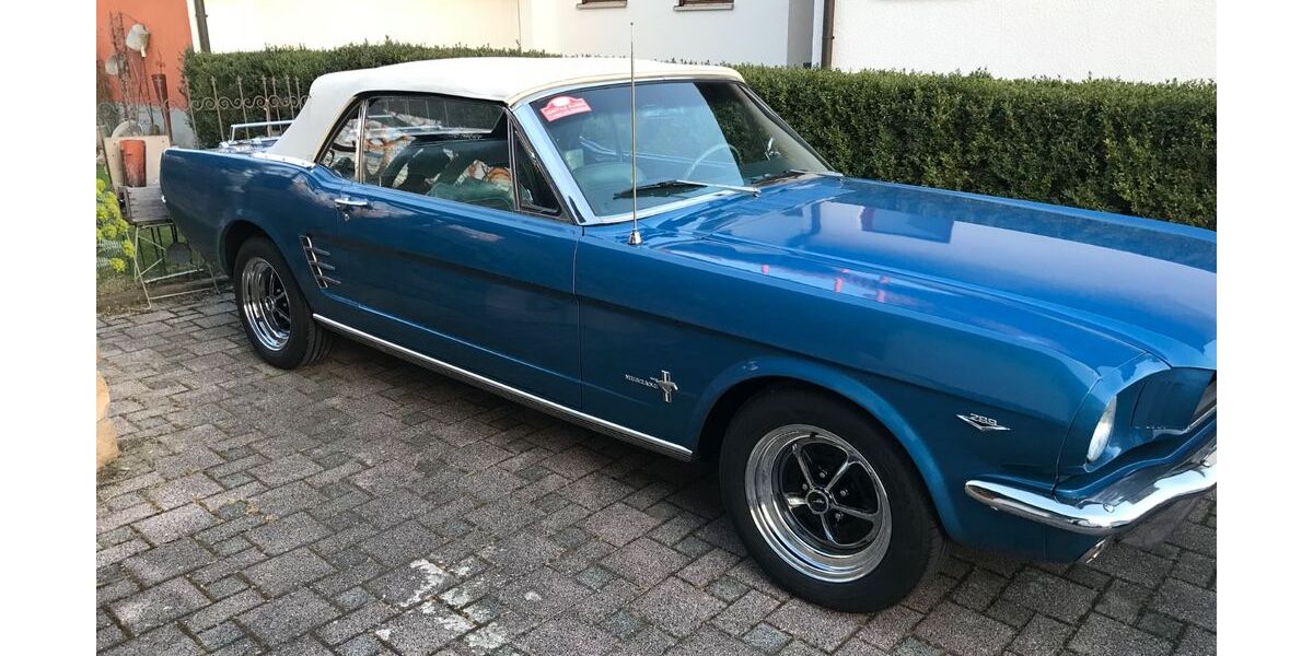 Ford Mustang 68.000 km 54.289 &euro; Iffezheim 76473