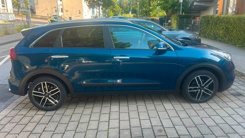 Kia Niro 87.881 km 13.990 &euro; Meinerzhagen 58540