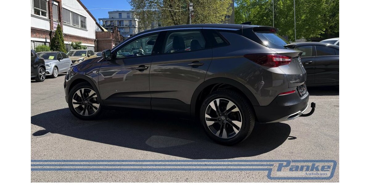Opel Grandland Innovation*AHK*E-Koffer*Pano*Car-Play* 169.817 km 10.890 &euro; Berlin 13187