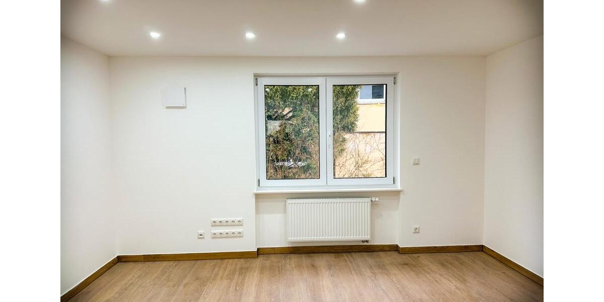 Einfamilienhaus Würzburg Sanderau - 7 Zimmer, 188 m&sup2;, 2.990&euro; | Angebot:26326326