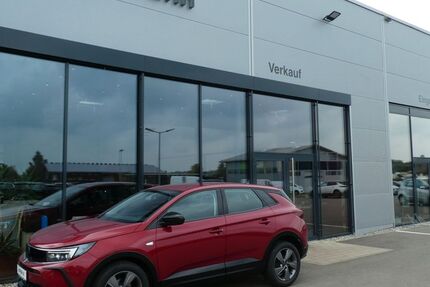 Opel Grandland (X) 41.250 km 20.450 € Bad Saulgau 88348