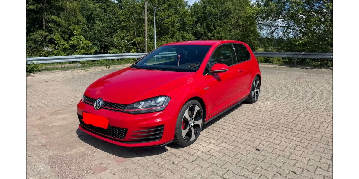 VW Golf 176.202 km 13.399 &euro; Niederfrohna 09243