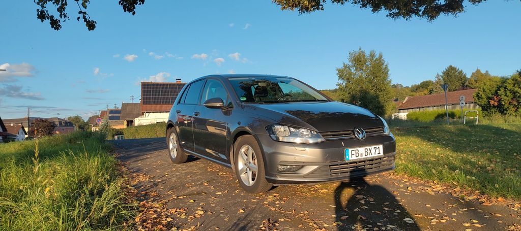 VW Golf 139.000 km 13.500 € Ortenberg/ Selters 63683