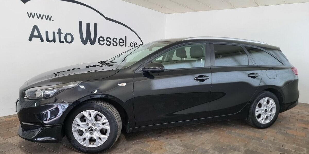 Kia cee´d Sportswagon ACC APP SHZ Spur Klima Kamera 52.400 km 17.850 &euro; Garrel 49681