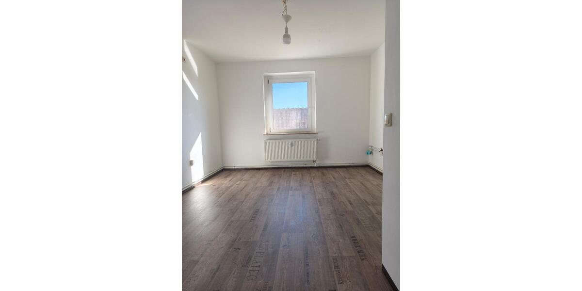 Etagenwohnung Lauchhammer - 2 Zimmer, 45 m&sup2;, 350&euro; | Angebot:25855268