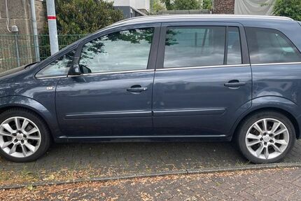 Opel Zafira 230.000 km 1.800 € Herborn 35745
